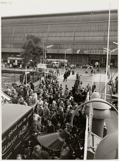 De Ruijterkade Amsterdam (jaartal: 1950 Tot 1960) - Foto's SERC