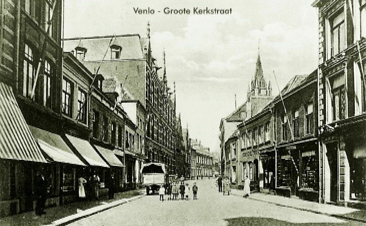 Grote Kerkstraat Venlo (jaartal: 1930 tot 1940) - Foto's SERC