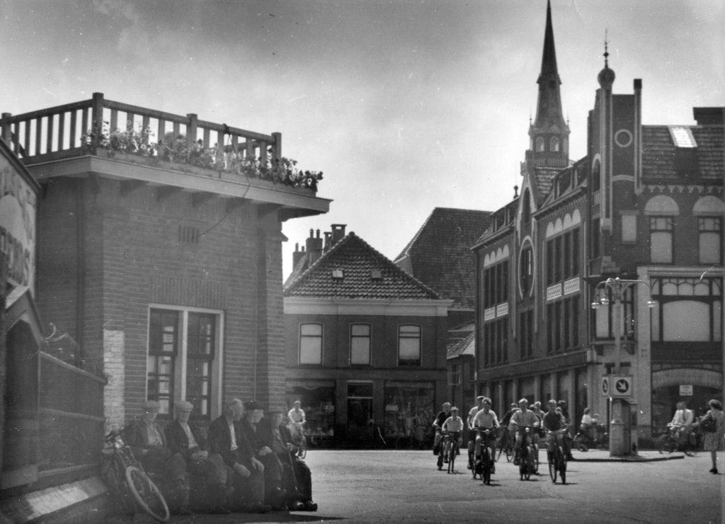 Markt Coevorden (jaartal 1950 tot 1960) Foto's SERC